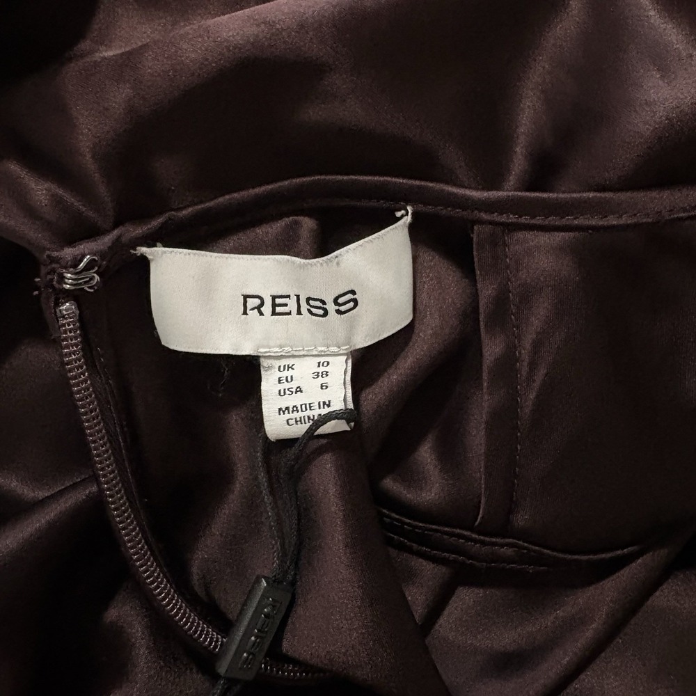 REISS  Satin Cape Maxi Dress - Burgundy Size Us 6, UK 10 - Picture 5 of 8